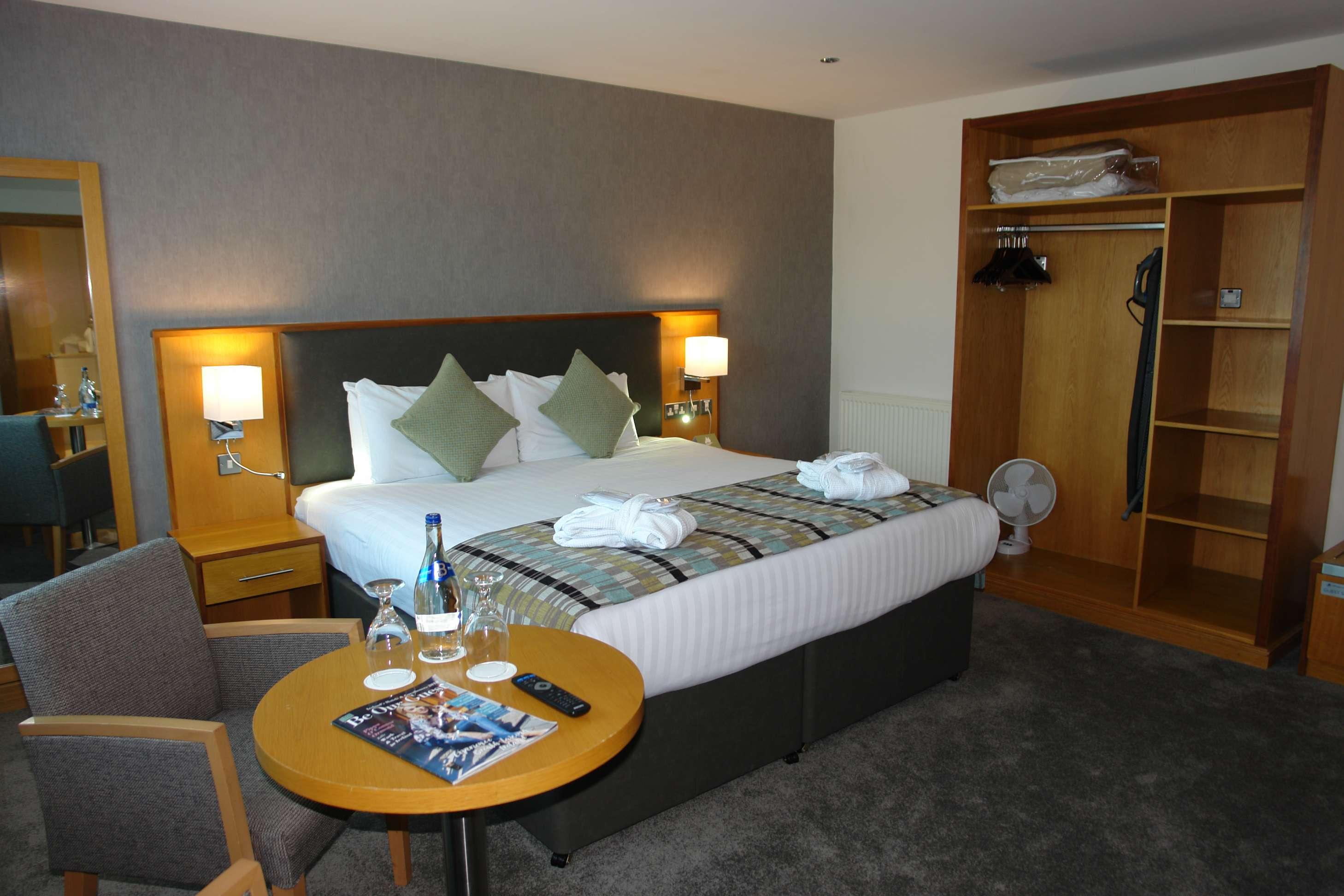 Westgrove Hotel Clane Extérieur photo