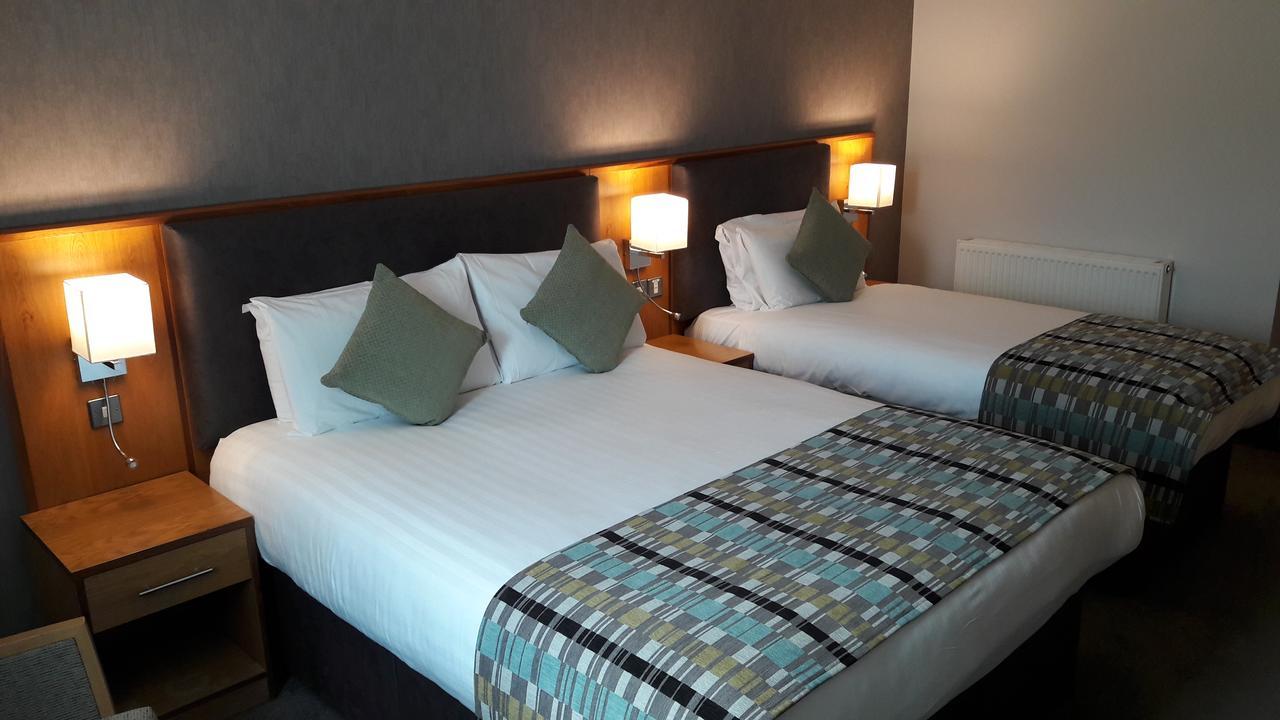 Westgrove Hotel Clane Extérieur photo