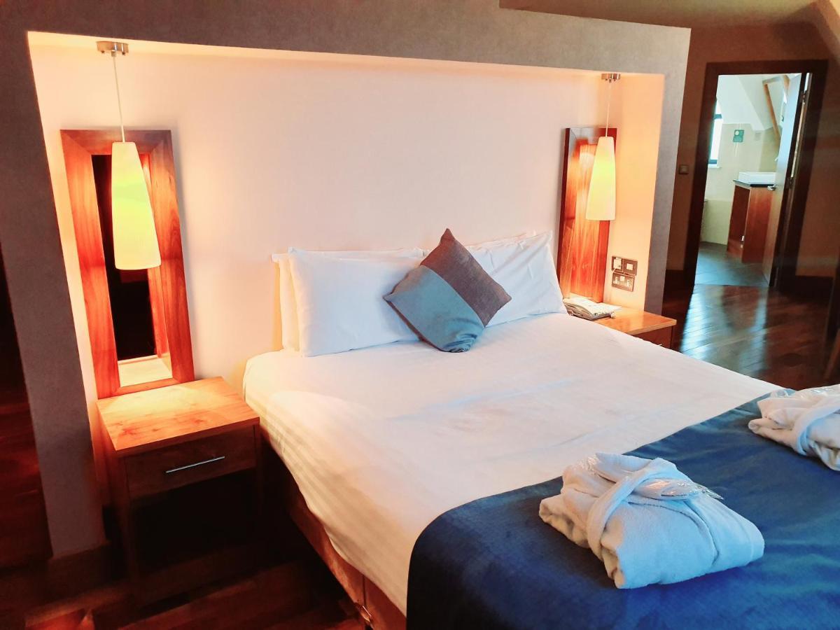 Westgrove Hotel Clane Extérieur photo